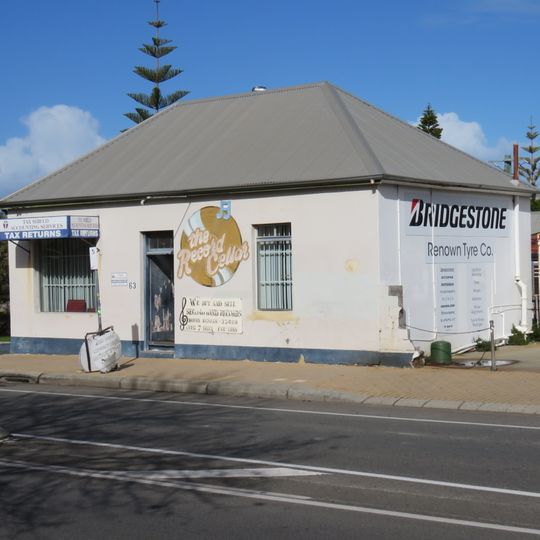 Commercial Building, 63 South Terrace