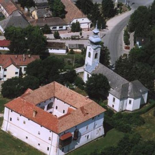 Roman Catholic Church in Ozora