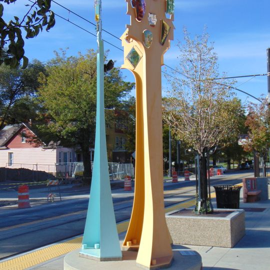 Faces of the Neighborhood