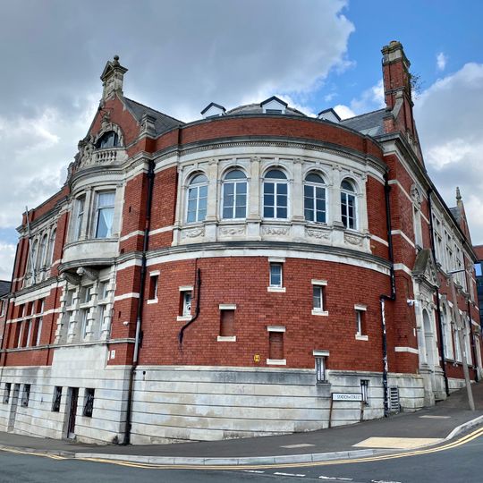 Former Customs House and Mercantile Marine Office, Station Street Barry