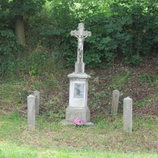 Kříž východně od Batelova u odbočky k zemědělskému družstvu