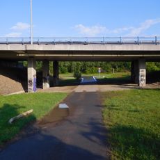 Bridge of Jižní spojka over unnamed street
