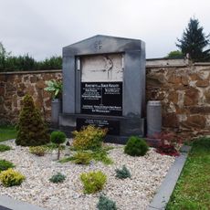Kudlich family grave, Úvalno