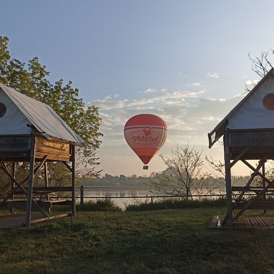 Camping Au Bord de Loire