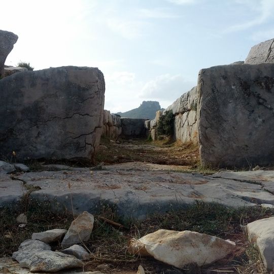 Tomba dei giganti di Fennau