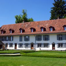 Brünnen Manor