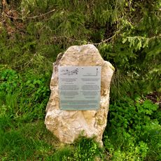 Gedenkstein für getötete Fliegersoldaten zwischen Laichingen und Hohenstadt