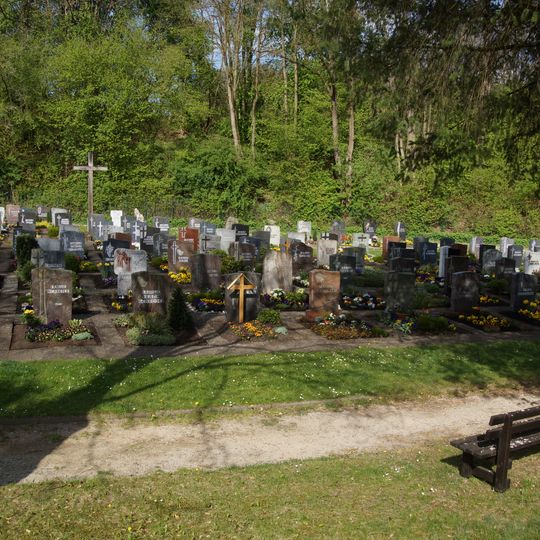 Friedhof Am Kirchenbühl 10 a