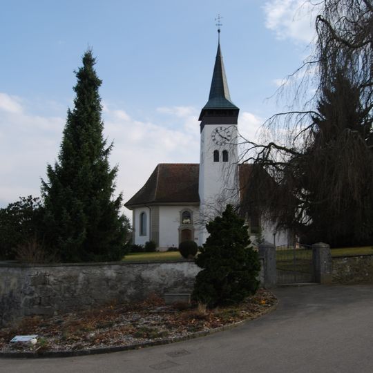 Reformierte Kirche mit Pfarrhaus