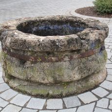 Brunnen