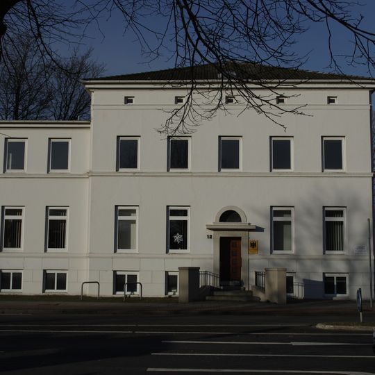 Dienst- und Wohngebäude Deichstraße 12