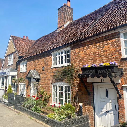 33,35 And 37, High Street