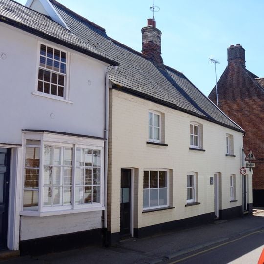 82 And 84, High Street