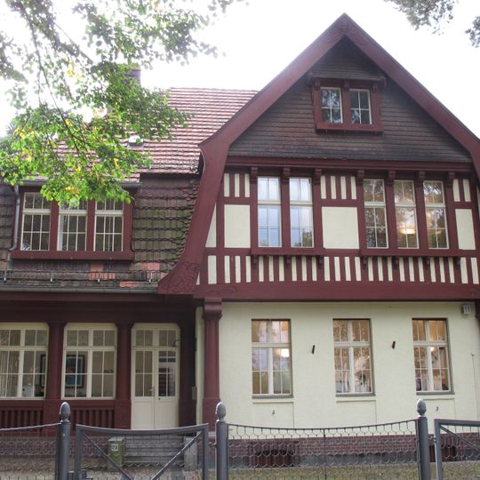 Karl-Marx-Straße 73