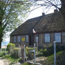 Dom w zagrodzie nr 1