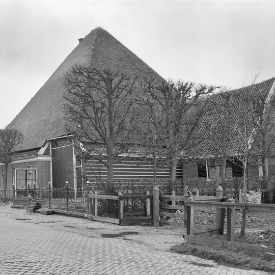 Grosthuizen 53, Avenhorn