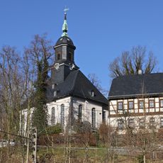 Einzeldenkmale der Sachgesamtheit Dorfkirche und Kirchhof Gornsdorf An der Kirche 4