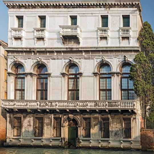 Ca' Dolfin