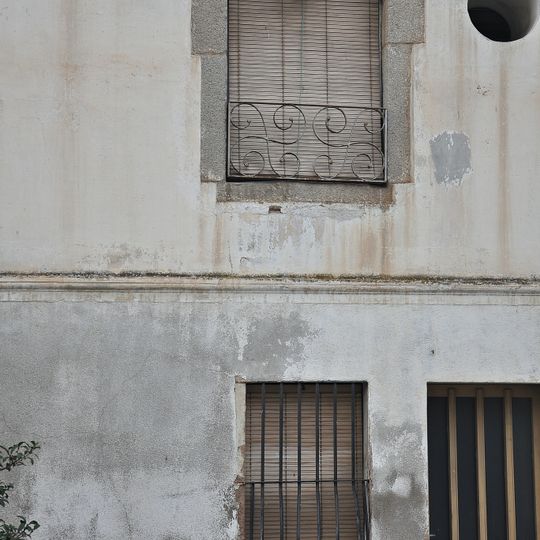 House in carrer de l'Església, 13-15