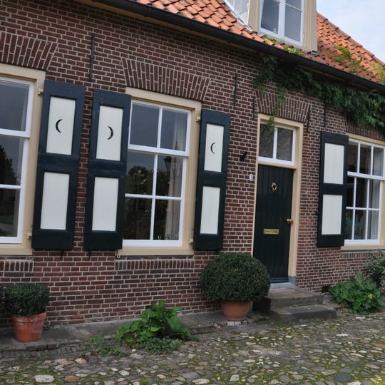 Uilenhoek 1, Bronkhorst