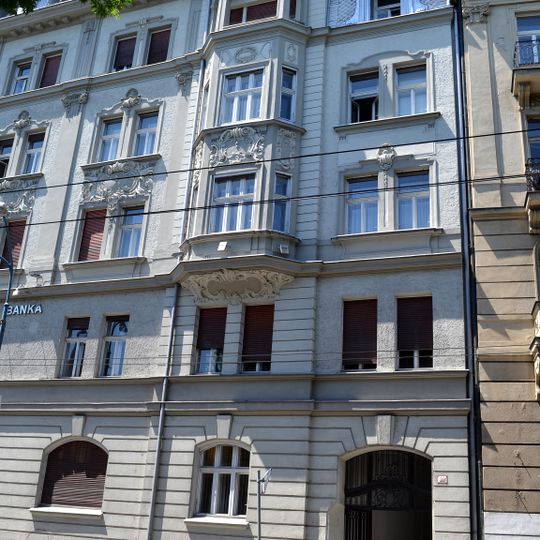 Nájomné domy, dom bytový