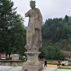 Statue of John of Goto in Bečov nad Teplou