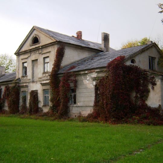 Klampučiai manor