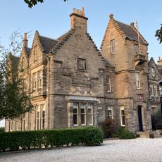 St Andrews, The Scores, University House