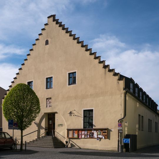 Ehemaliges städtisches Zeughaus, seit 1975/76 Jugendzentrum