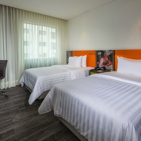Hampton by Hilton Cali
