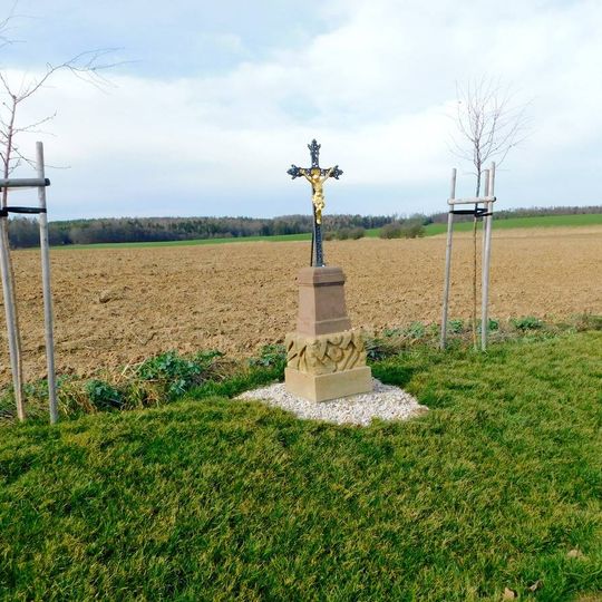 Kříž u silnice severně od Kozojed