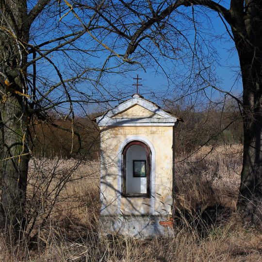 Výklenková kaple Panny Marie