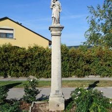 Josefs- (Denk-)säule, (Leiner- od. Hirschfeldkreuz)
