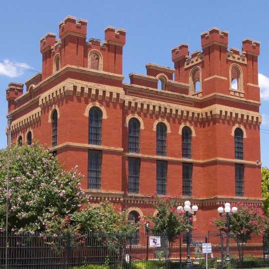 Old McCulloch County Jail