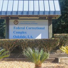 Federal Correctional Institution, Oakdale