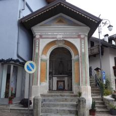 Capitello in via Oliana