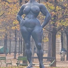 Grande Femme II