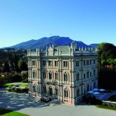 Ponti villas