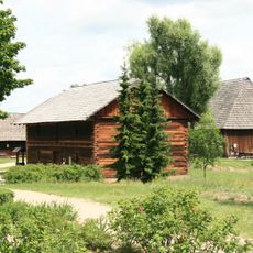 Zespół budynków dworskich