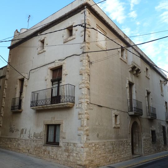 Casa Miralles