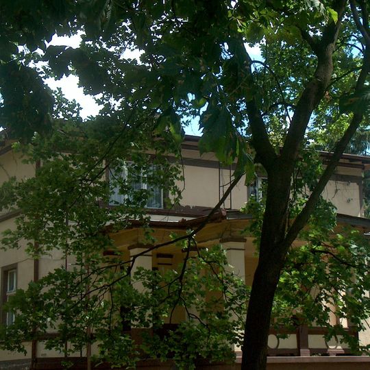 Dwór, Parkowa 1 w Barchlinie