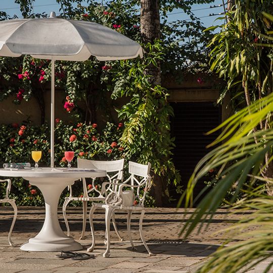 Hotel Nacional Distributed by Intercity