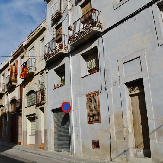 Carrer Pere Alagret, 2-12