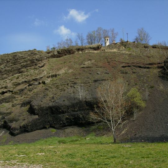 Montsacopa volcano