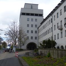 Universitäts-Frauenklinik und Hebammenschule
