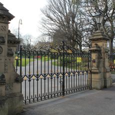 Park Gates And Gatepiers To Trinity Street