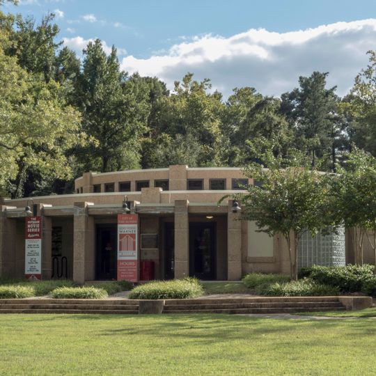 Queen City Pool and Pool House