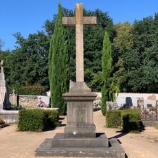 Cemetery cross of Sainte-Julie