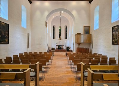 Interior 0