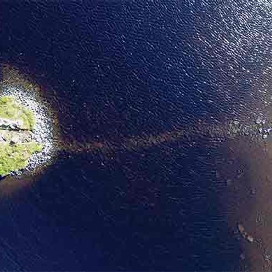 Crannóg im Loch Bhorgastail